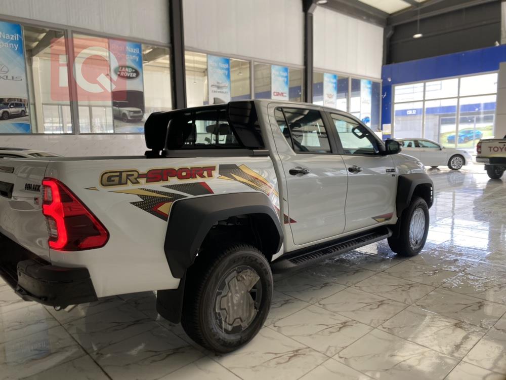 تويوتا هايلوكس